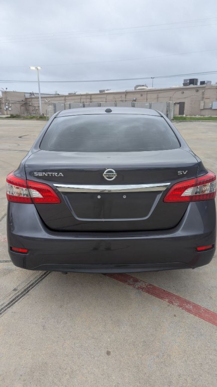 2015 Nissan Sentra Image 2