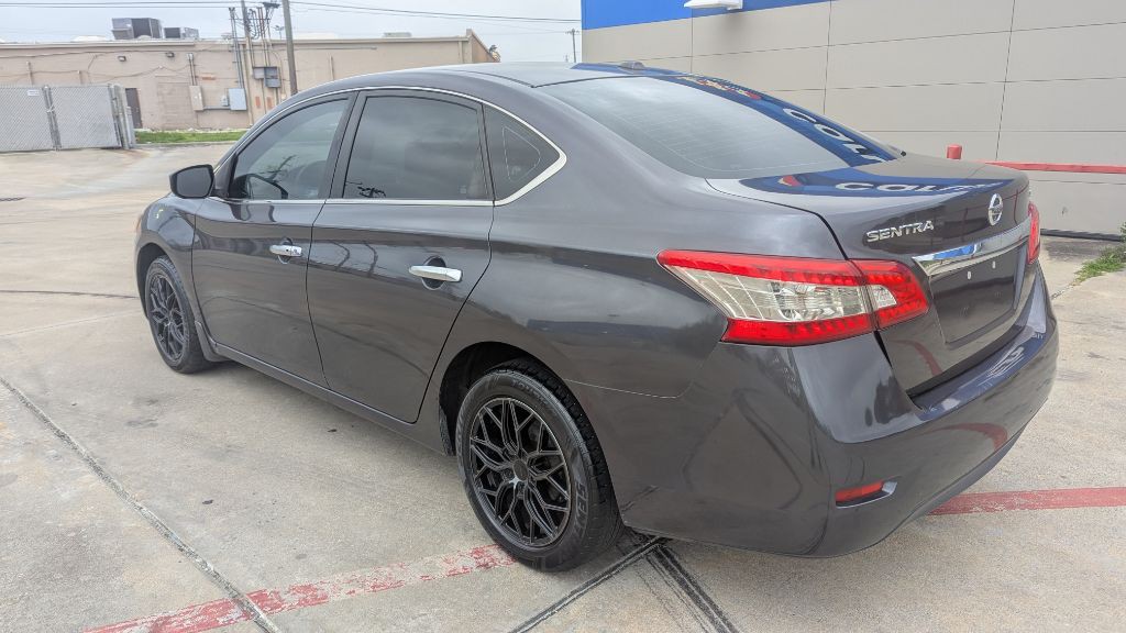 2015 Nissan Sentra Image 7