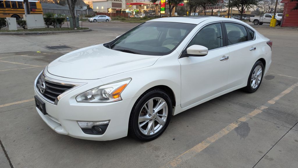 2015 Nissan Altima Image 5