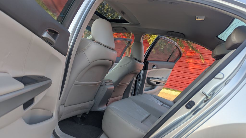 2008 Honda Accord Image 12