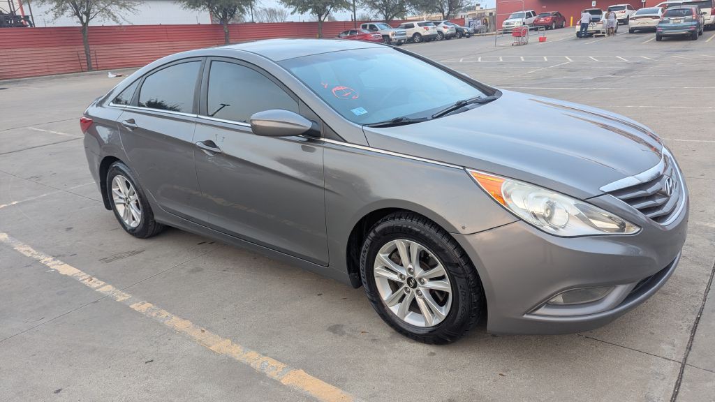 2013 Hyundai Sonata Image 6