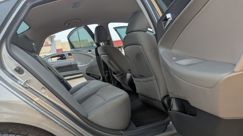 2013 Hyundai Sonata Image 13