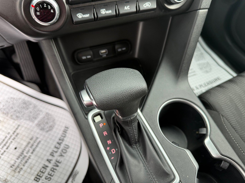 2021 Kia Sportage Image 16