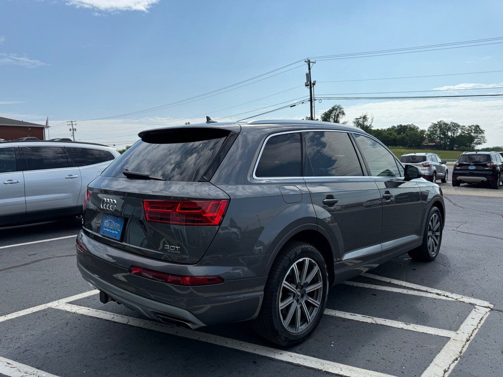 2018 Audi Q7 Image 5
