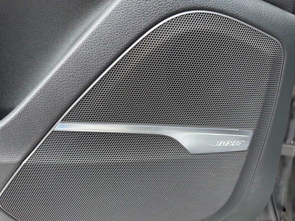 2018 Audi Q7 Image 11