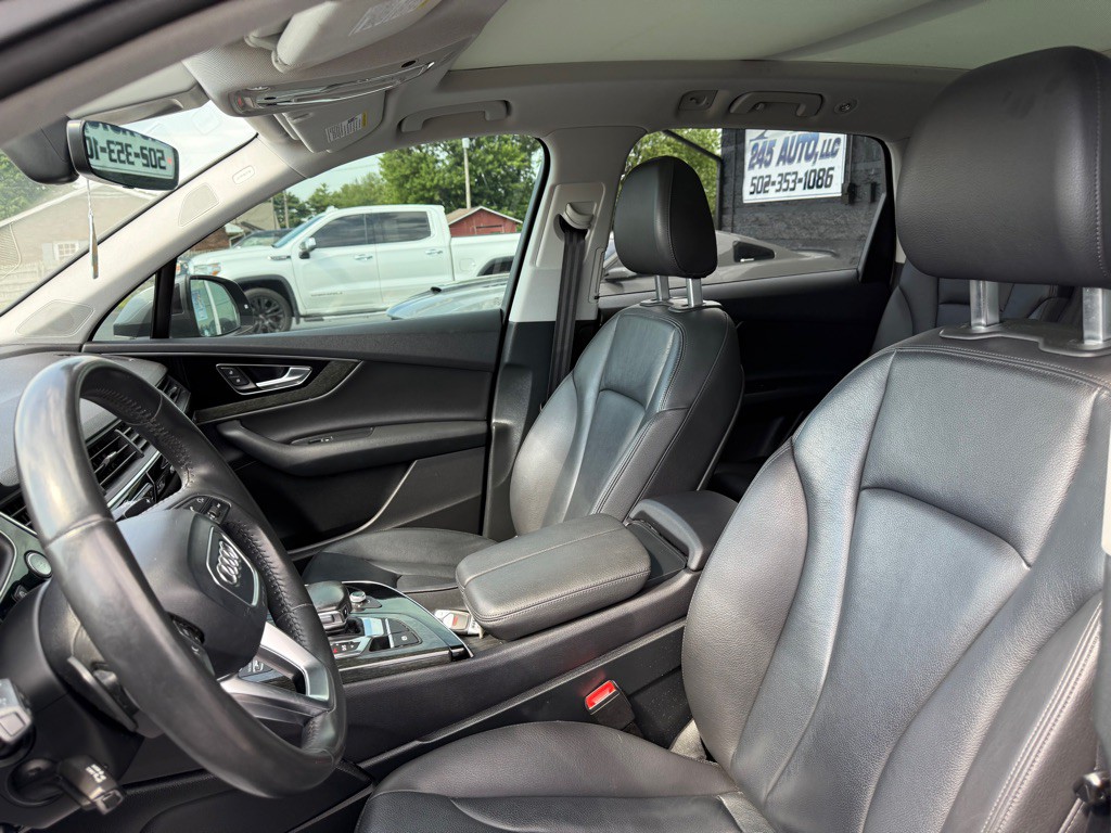 2018 Audi Q7 Image 13