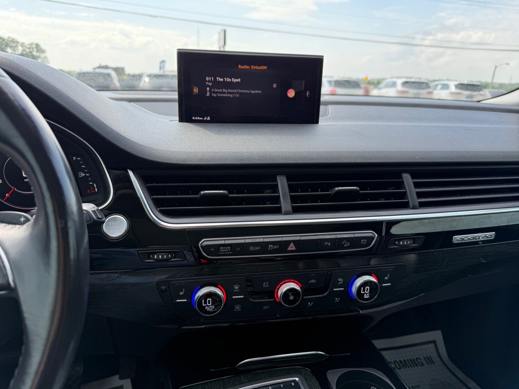 2018 Audi Q7 Image 17