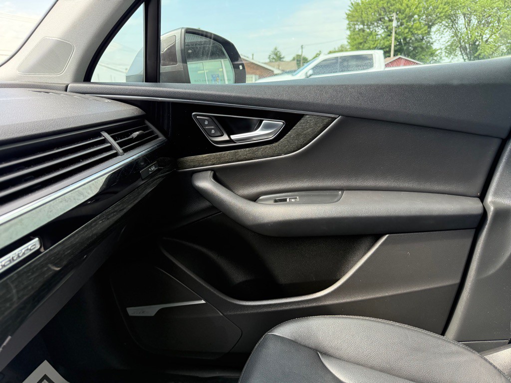 2018 Audi Q7 Image 22