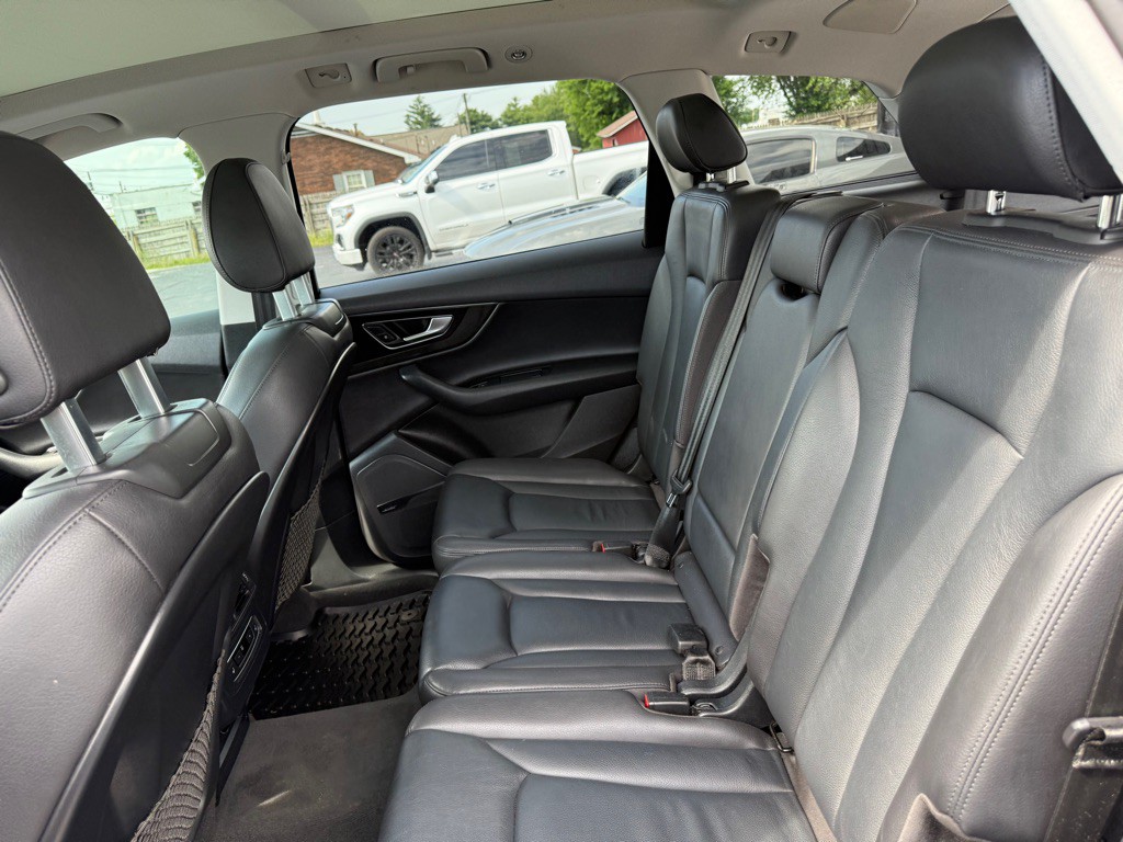 2018 Audi Q7 Image 27