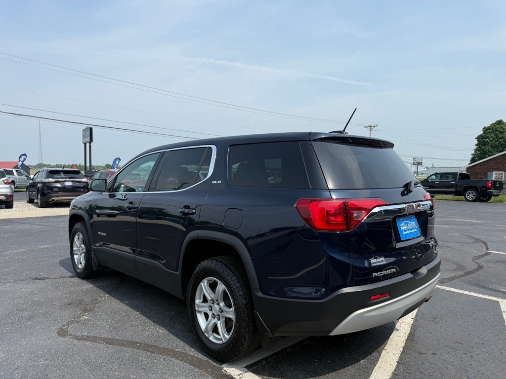 2017 GMC Acadia Image 3
