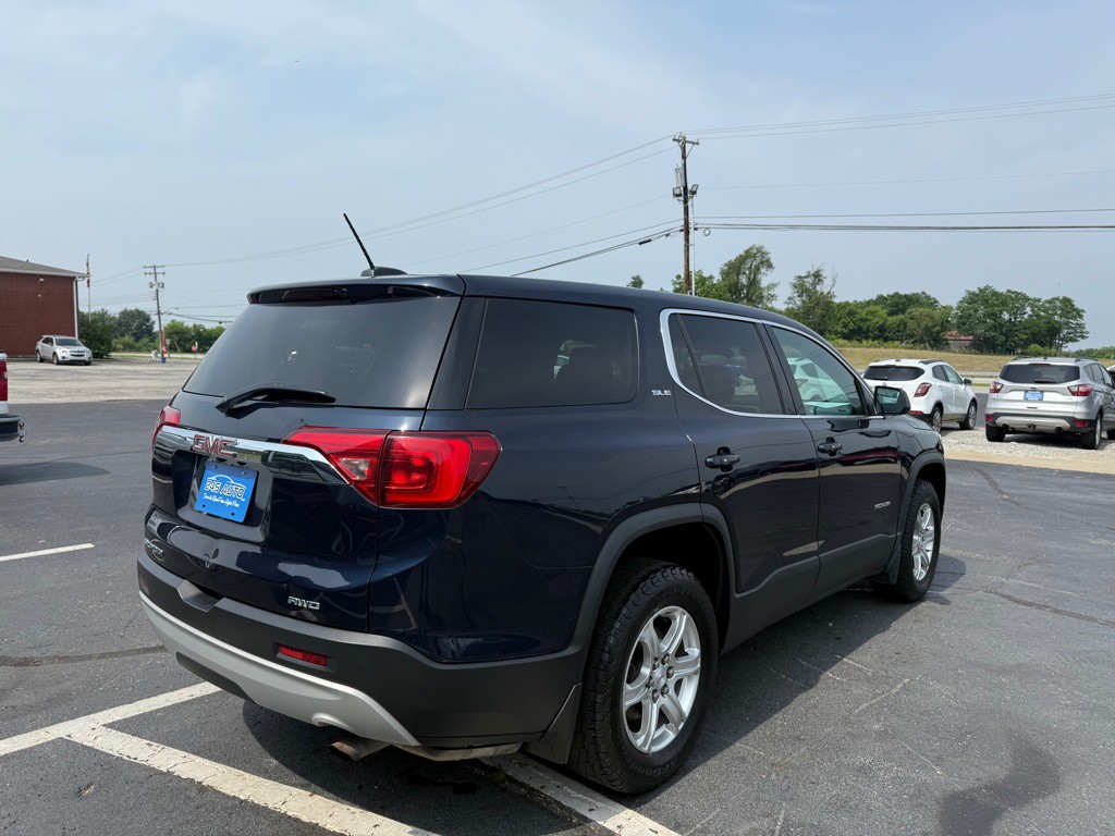 2017 GMC Acadia Image 5