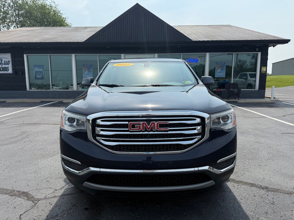 2017 GMC Acadia Image 8