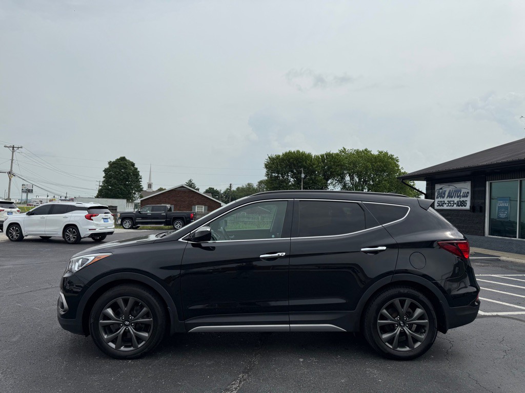 2018 Hyundai Santa Fe Sport Image 2