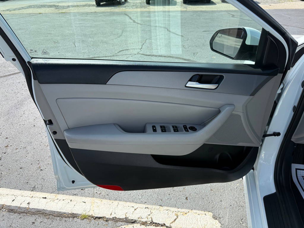 2018 Hyundai Sonata Image 9