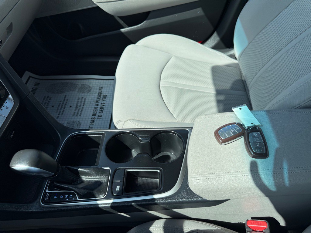 2018 Hyundai Sonata Image 17