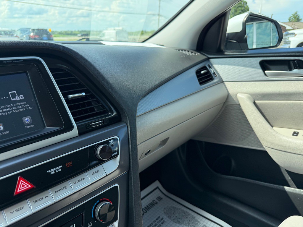 2018 Hyundai Sonata Image 22