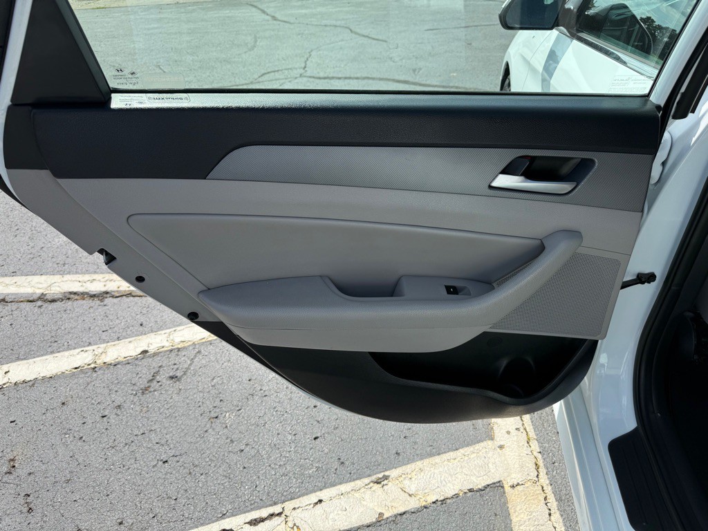2018 Hyundai Sonata Image 24