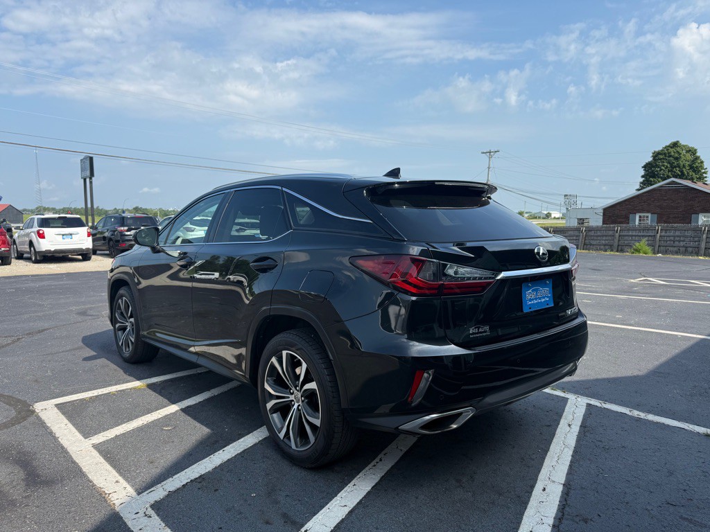 2017 Lexus RX Image 3