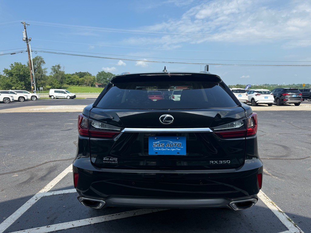 2017 Lexus RX Image 4