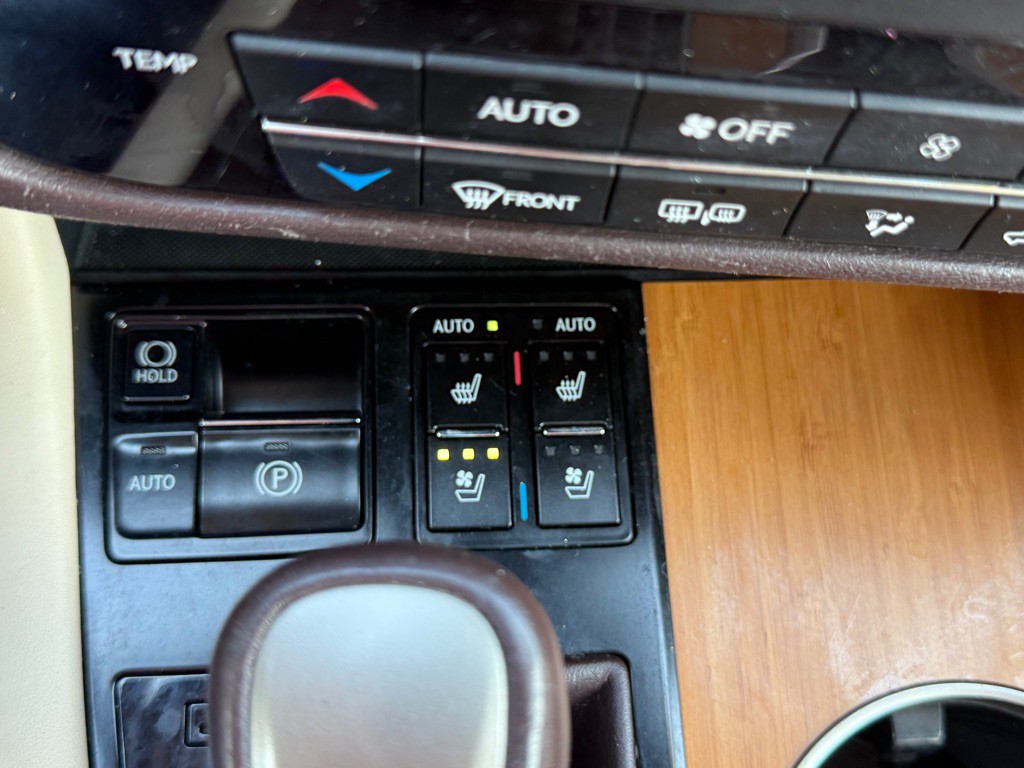 2017 Lexus RX Image 22