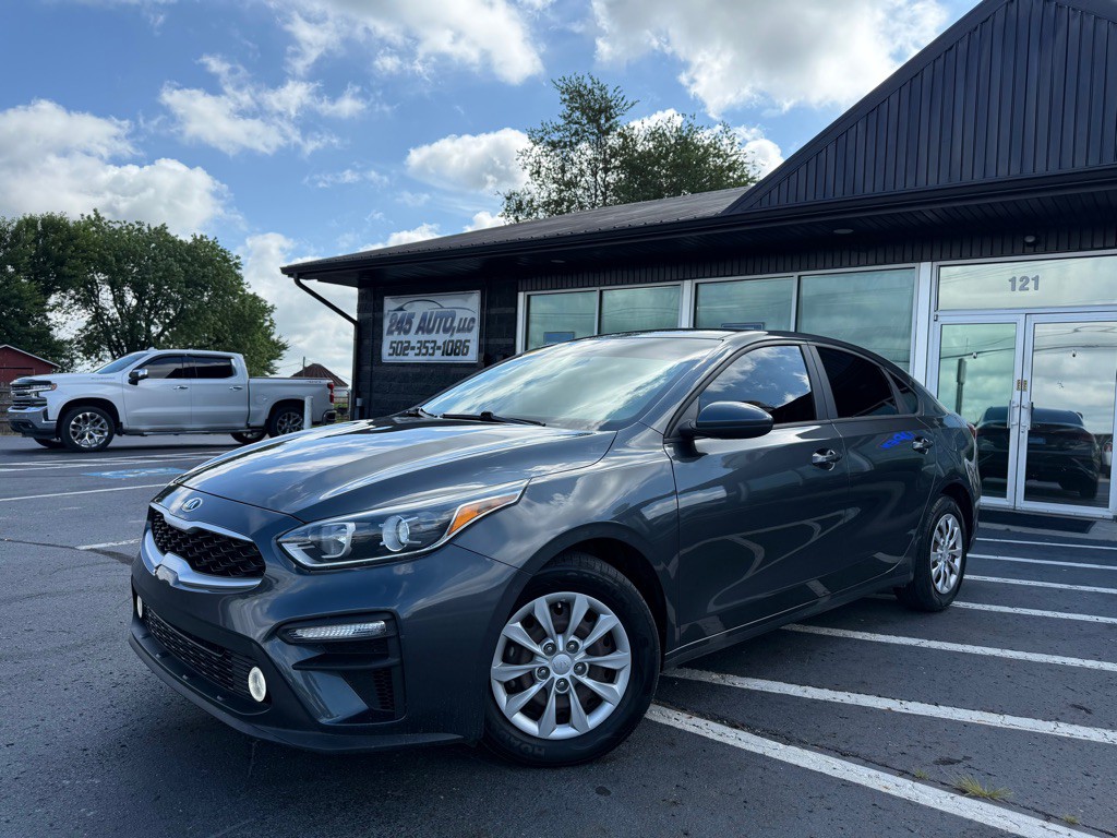 2021 Kia Forte Image 1