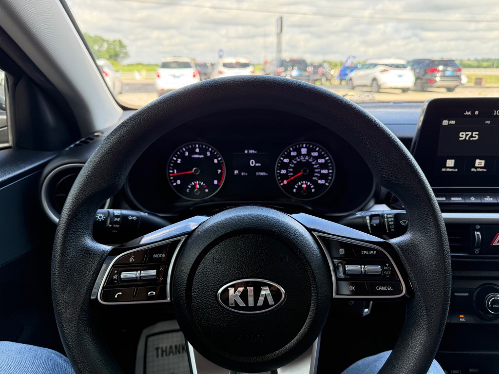 2021 Kia Forte Image 14