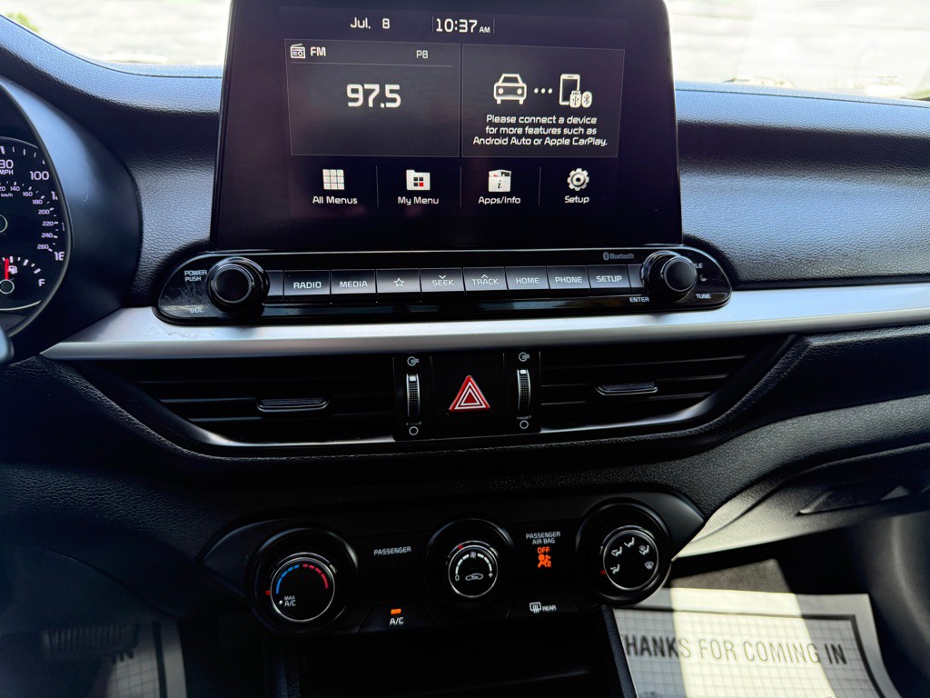 2021 Kia Forte Image 16