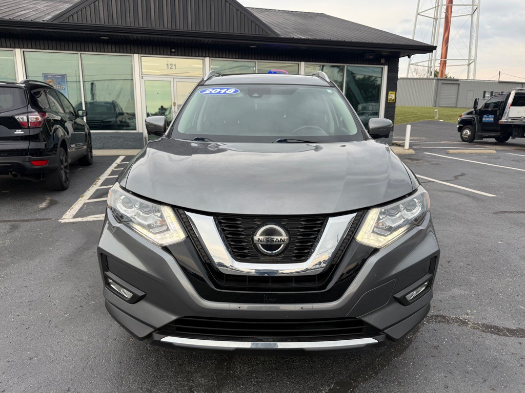2018 Nissan Rogue Image 8