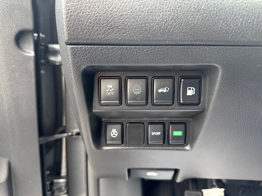 2018 Nissan Rogue Image 20