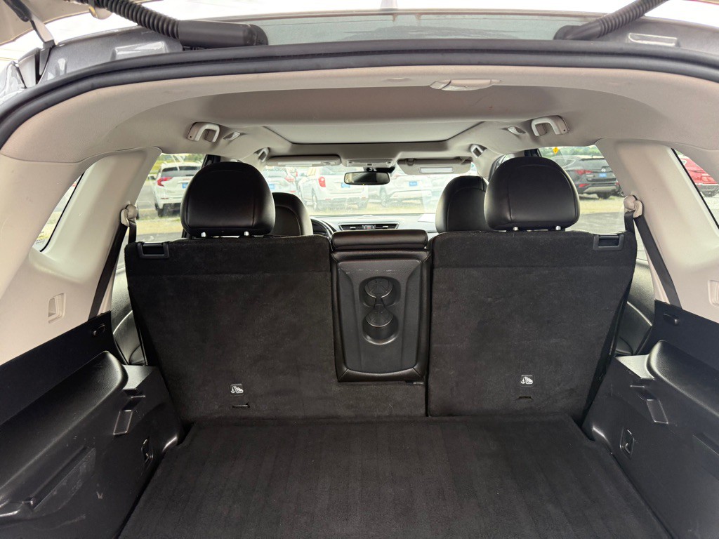 2018 Nissan Rogue Image 25