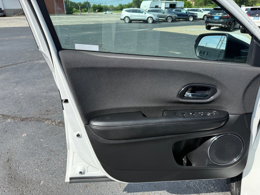 2022 Honda HR-V Image 9