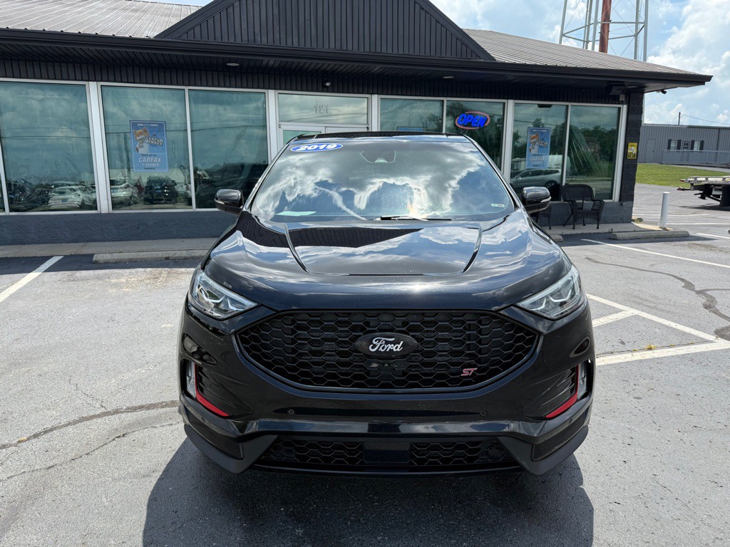 2019 Ford Edge Image 8