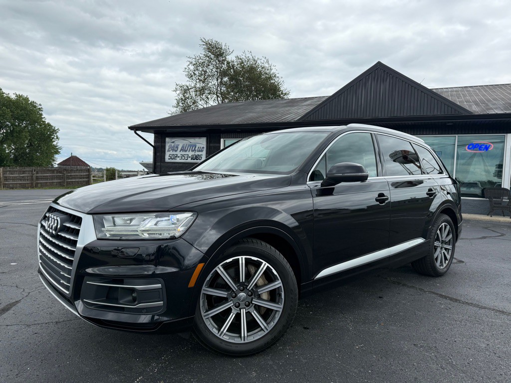 2018 Audi Q7 Image 1