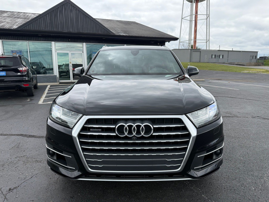 2018 Audi Q7 Image 8