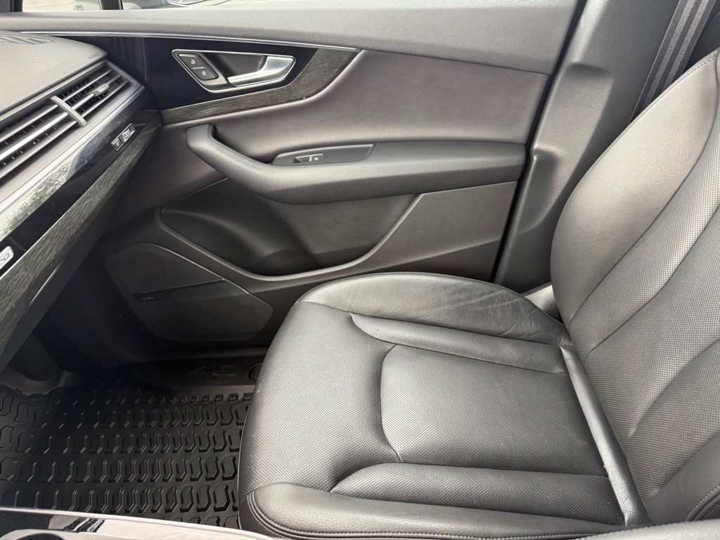 2018 Audi Q7 Image 20