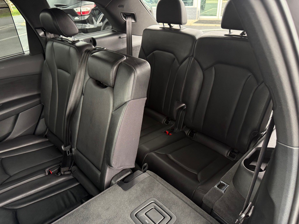 2018 Audi Q7 Image 28