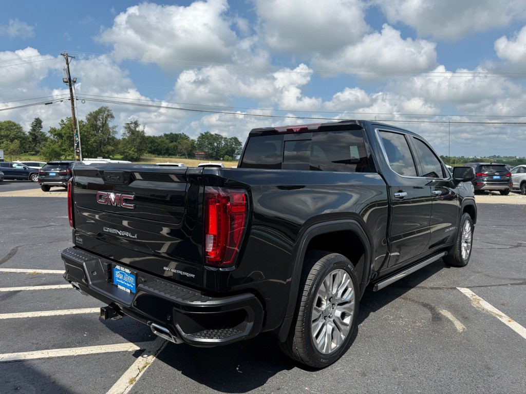 2021 GMC Sierra Image 3