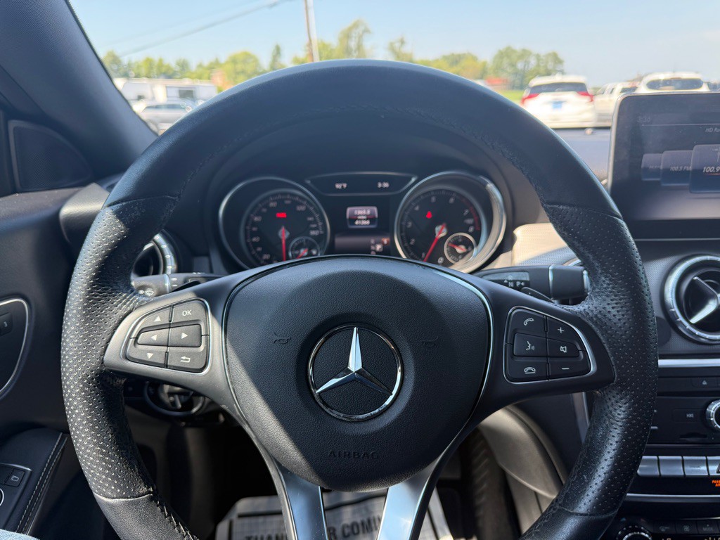 2019 Mercedes-Benz CLA-Class Image 13