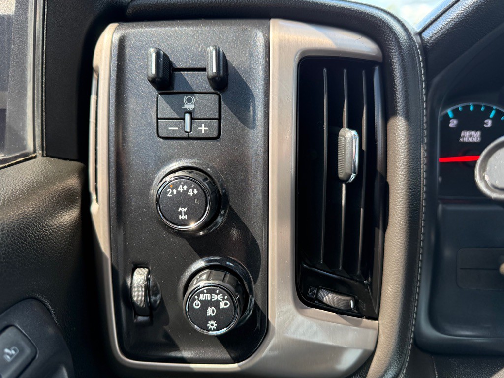 2019 GMC Sierra Image 17