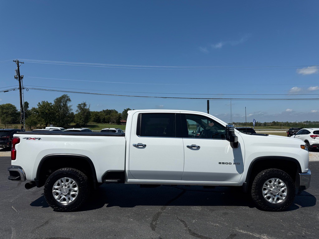 2020 Chevrolet Silverado 1500 Image 3