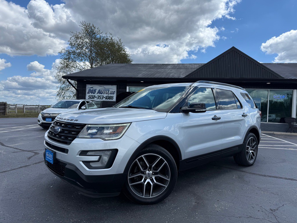 2017 Ford Explorer Image 1