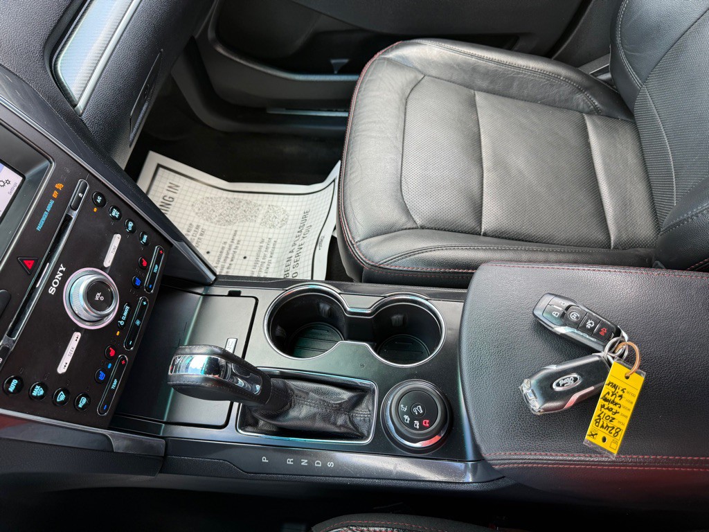 2017 Ford Explorer Image 18