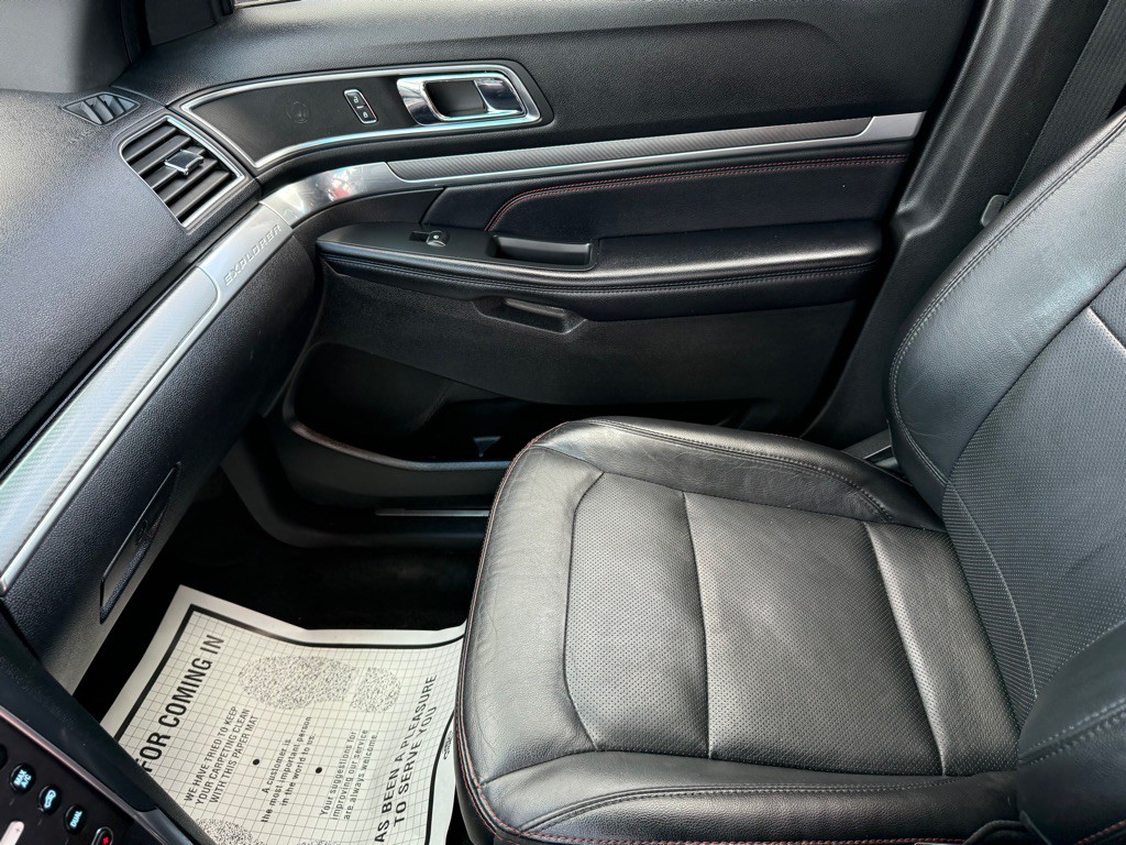 2017 Ford Explorer Image 20