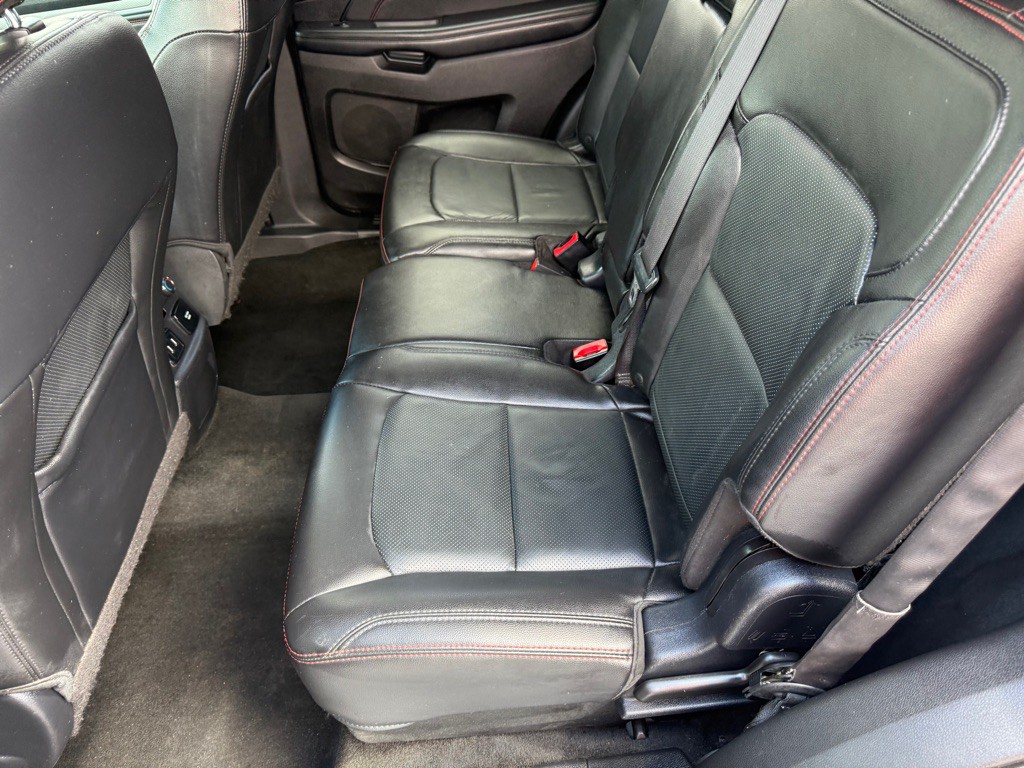 2017 Ford Explorer Image 23