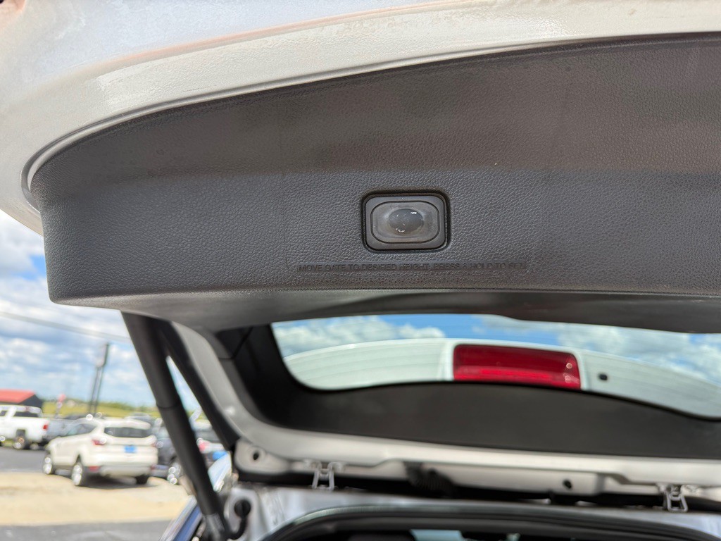 2017 Ford Explorer Image 31