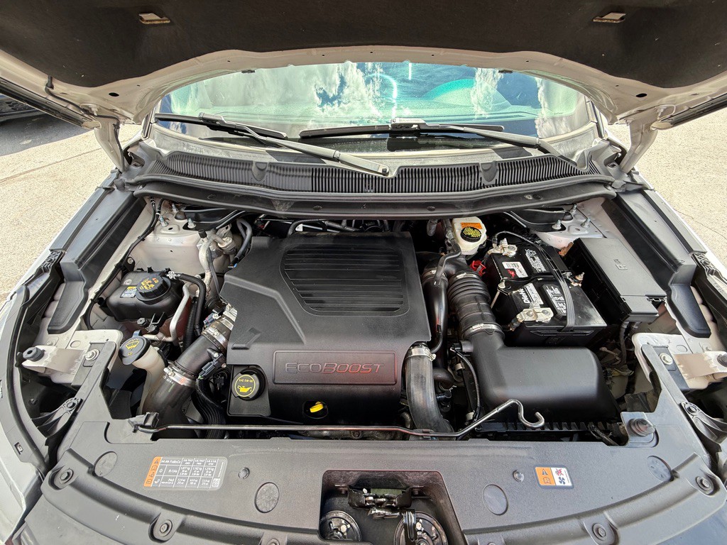 2017 Ford Explorer Image 32