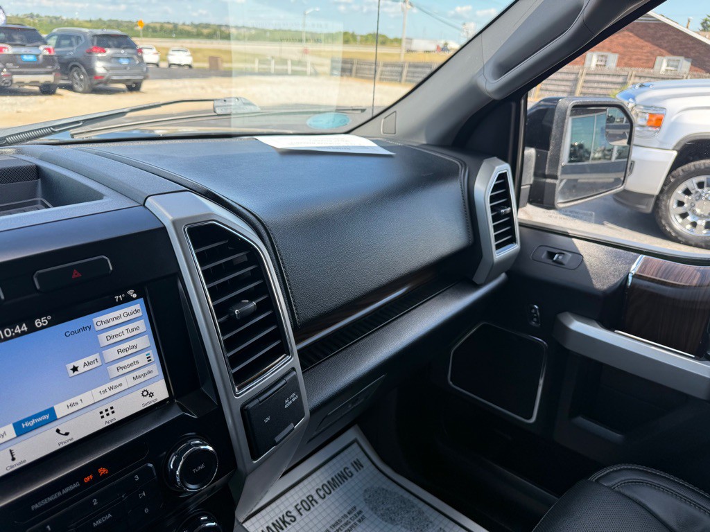 2017 Ford F-150 Image 23