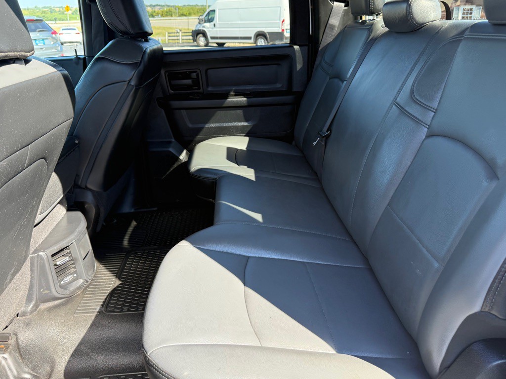 2021 RAM 2500 Image 24