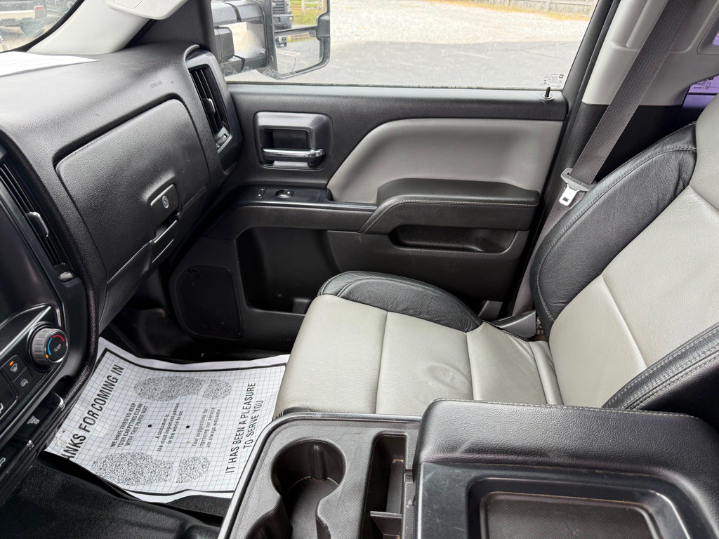 2015 Chevrolet Silverado 1500 Image 8