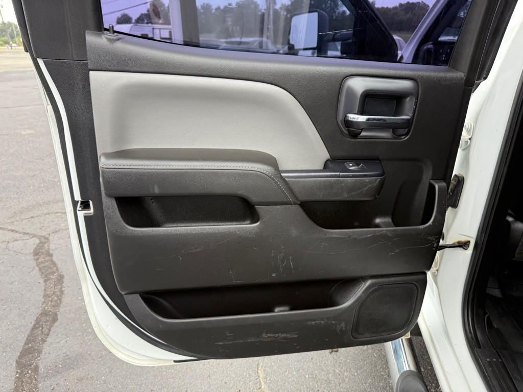 2015 Chevrolet Silverado 1500 Image 10